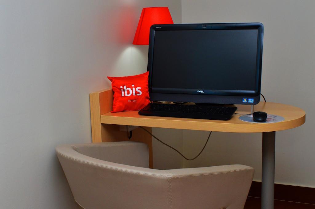 Ibis Bordeaux Saint Emilion Hotel Екстериор снимка